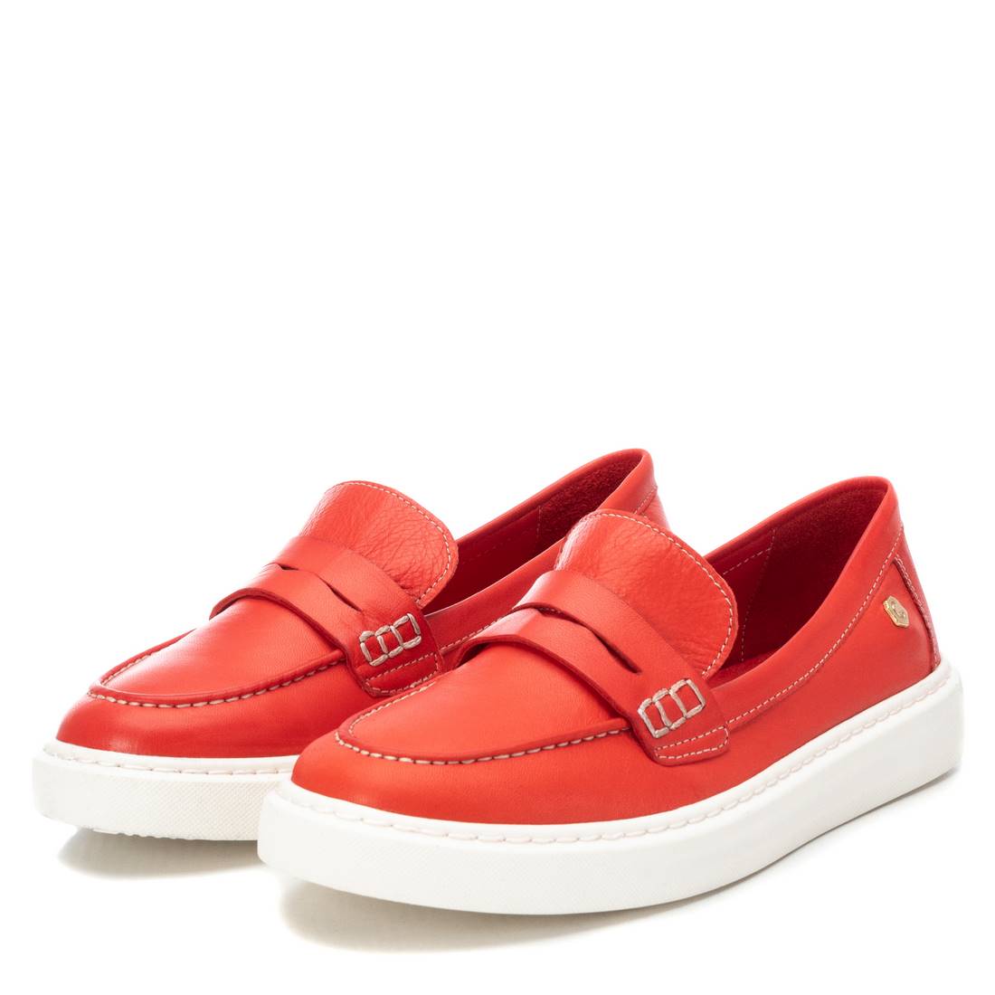 Carmela 16064002 mocassin cuir rouge plat