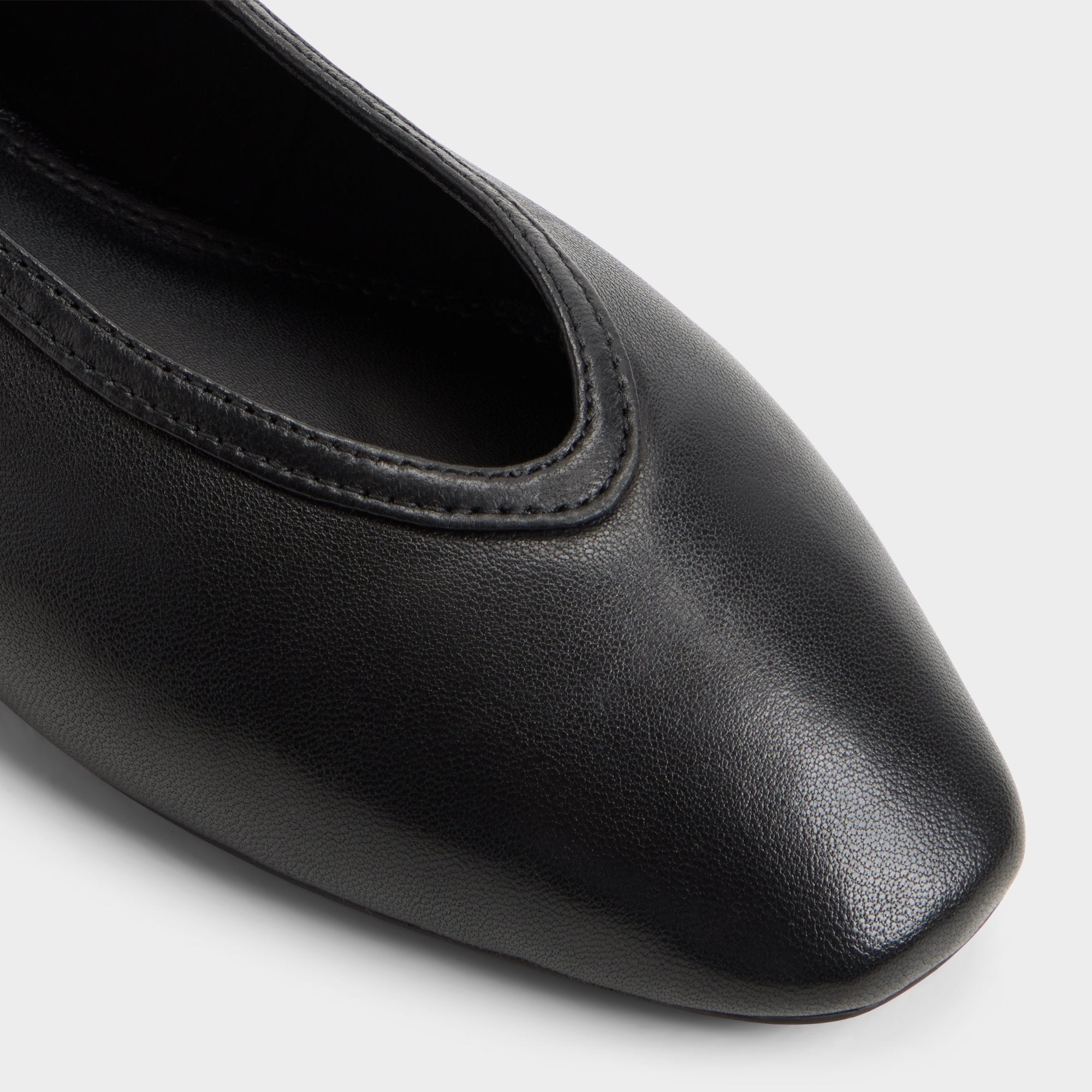ALDO Ayrah mocassins cuir noir pointure 39