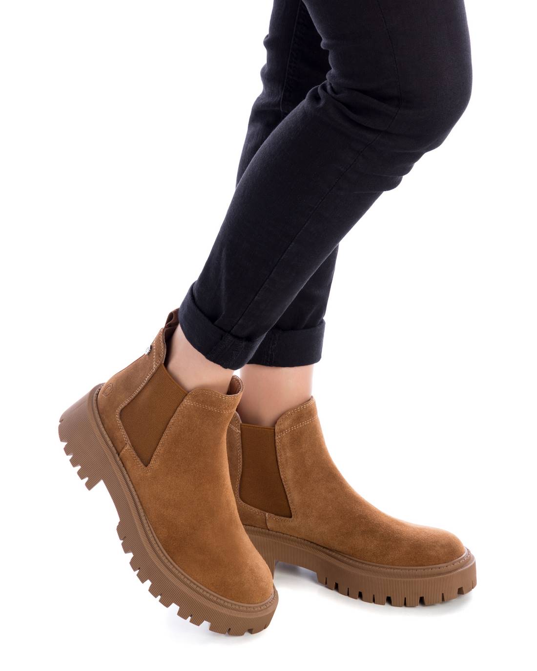Carmela 16011604 bottines chelsea marron suède
