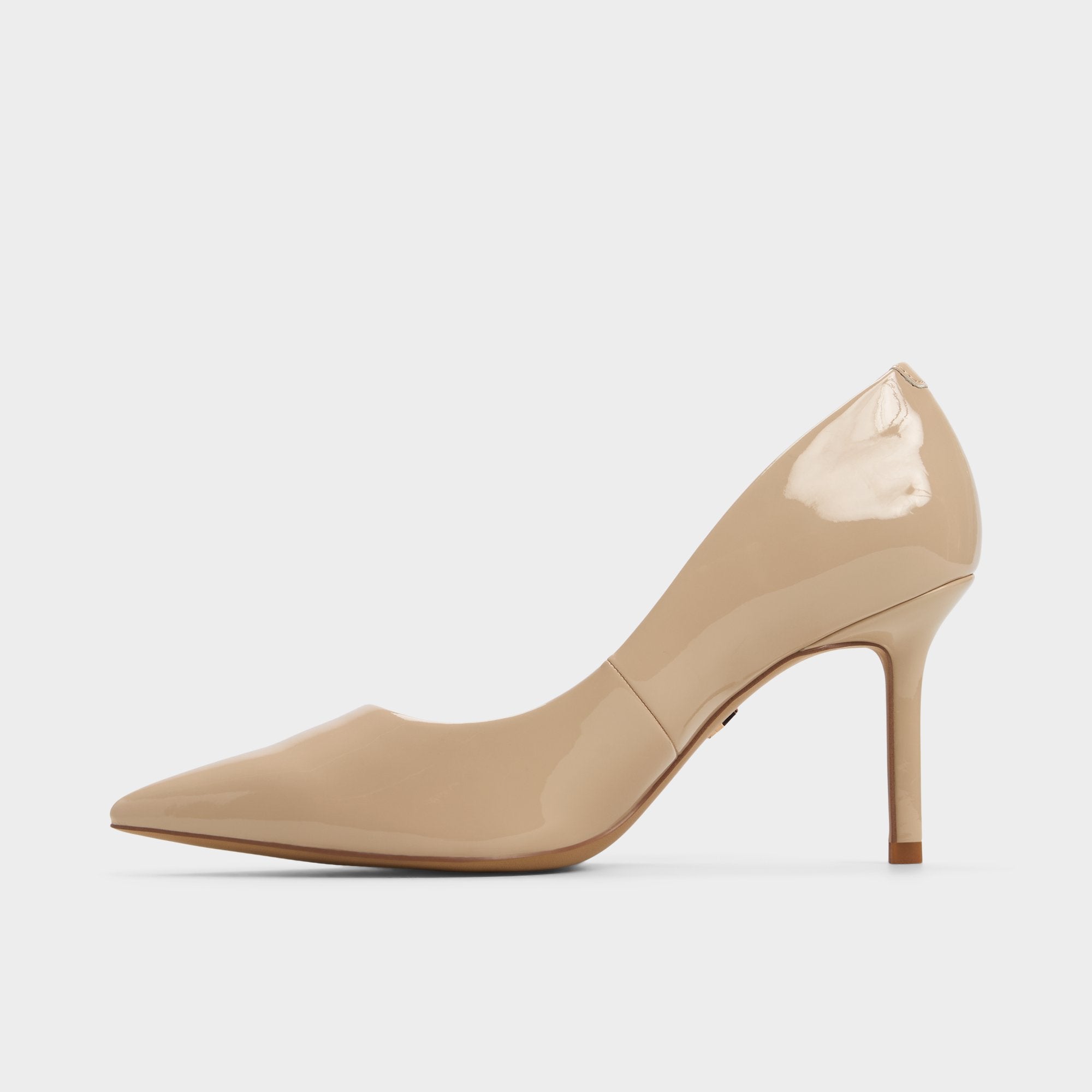 ALDO Kaitie escarpins vernis beiges bout pointu