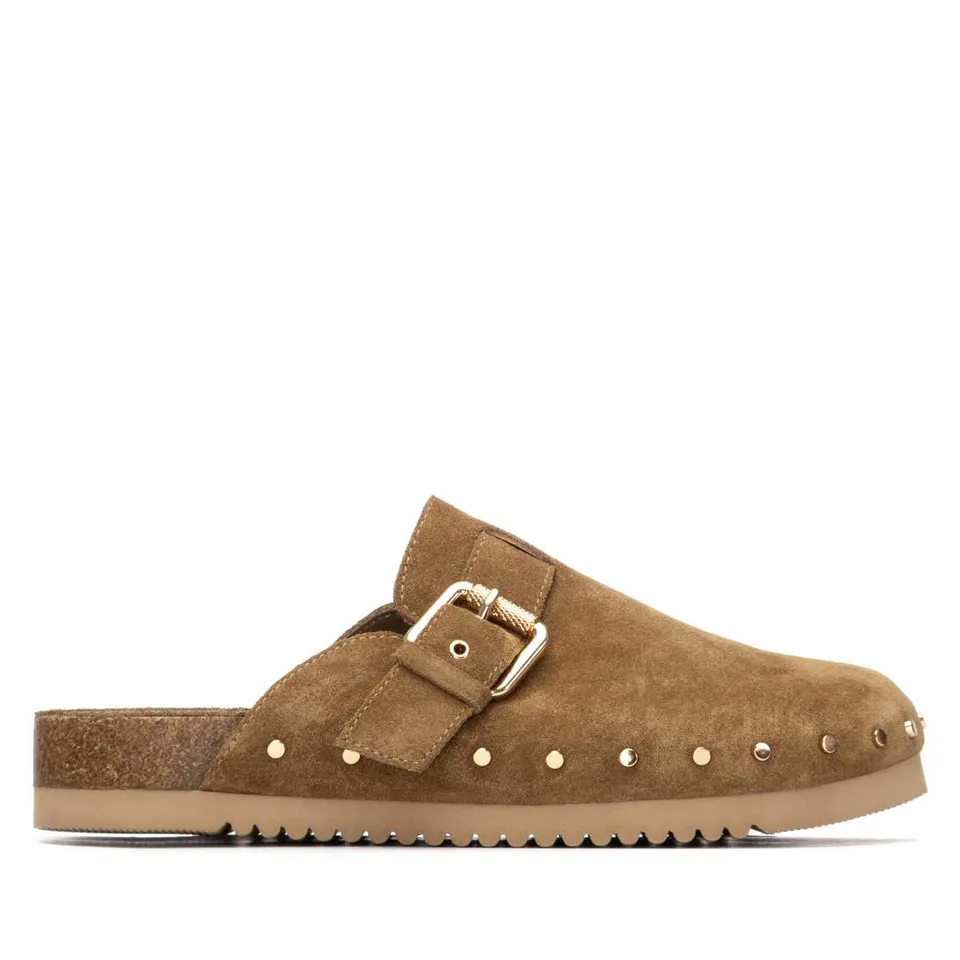 Carmela 16327001 sabot cuir camel à clous