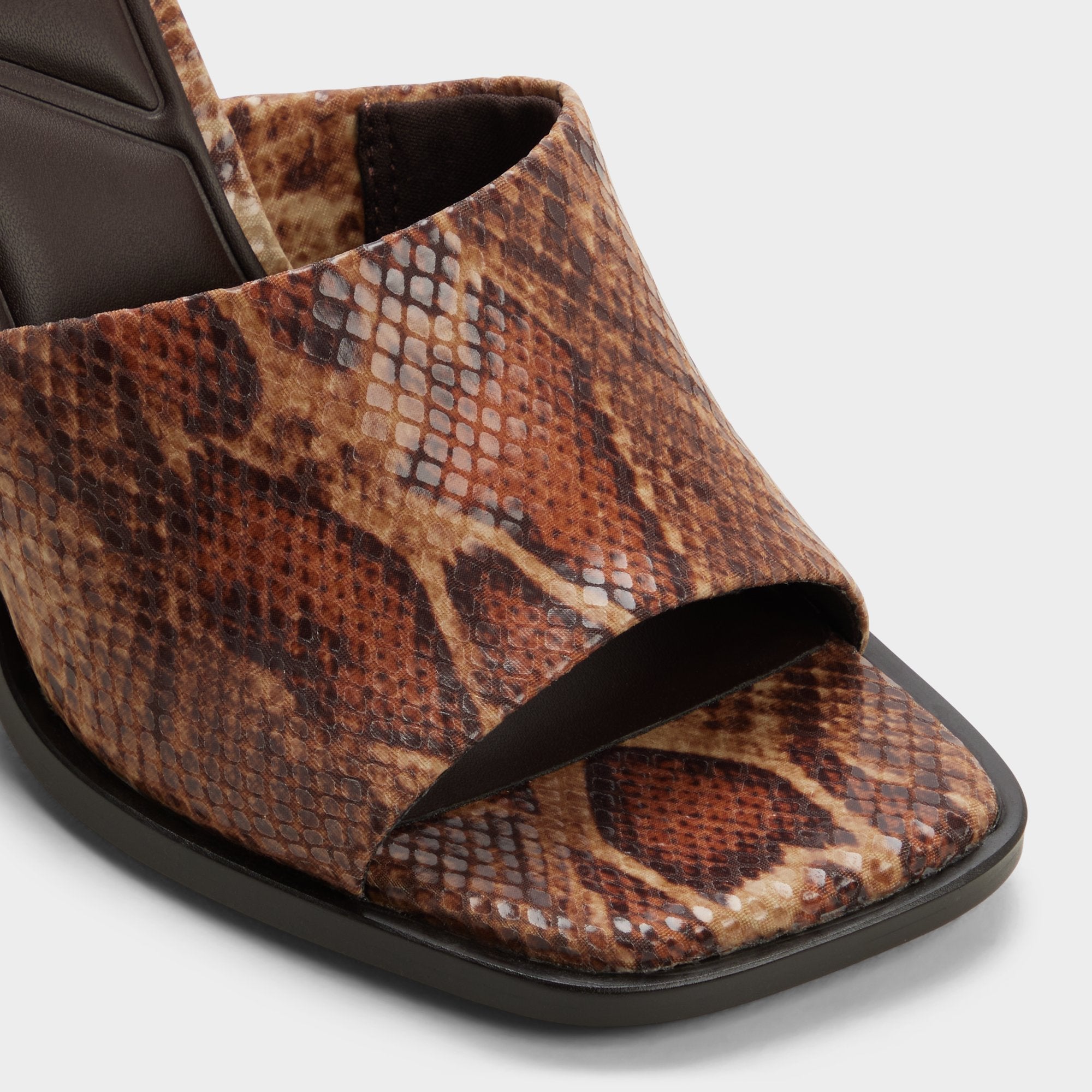 Aldo Re-sophia escarpins talon bloc effet serpent