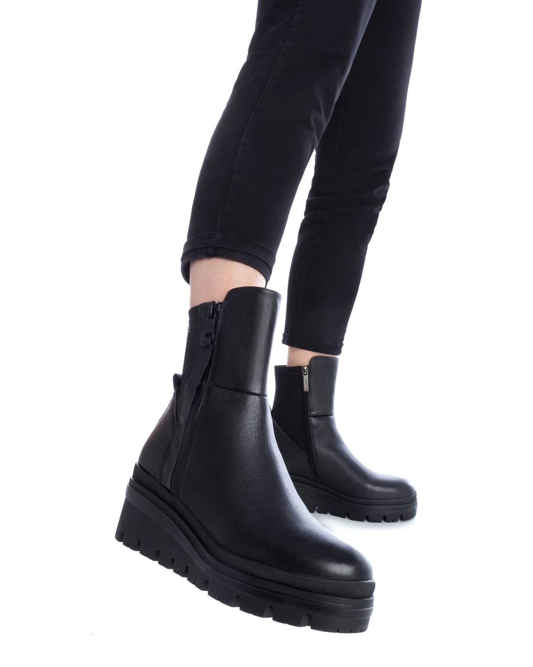 Carmela 16092401 bottine compensée cuir noir