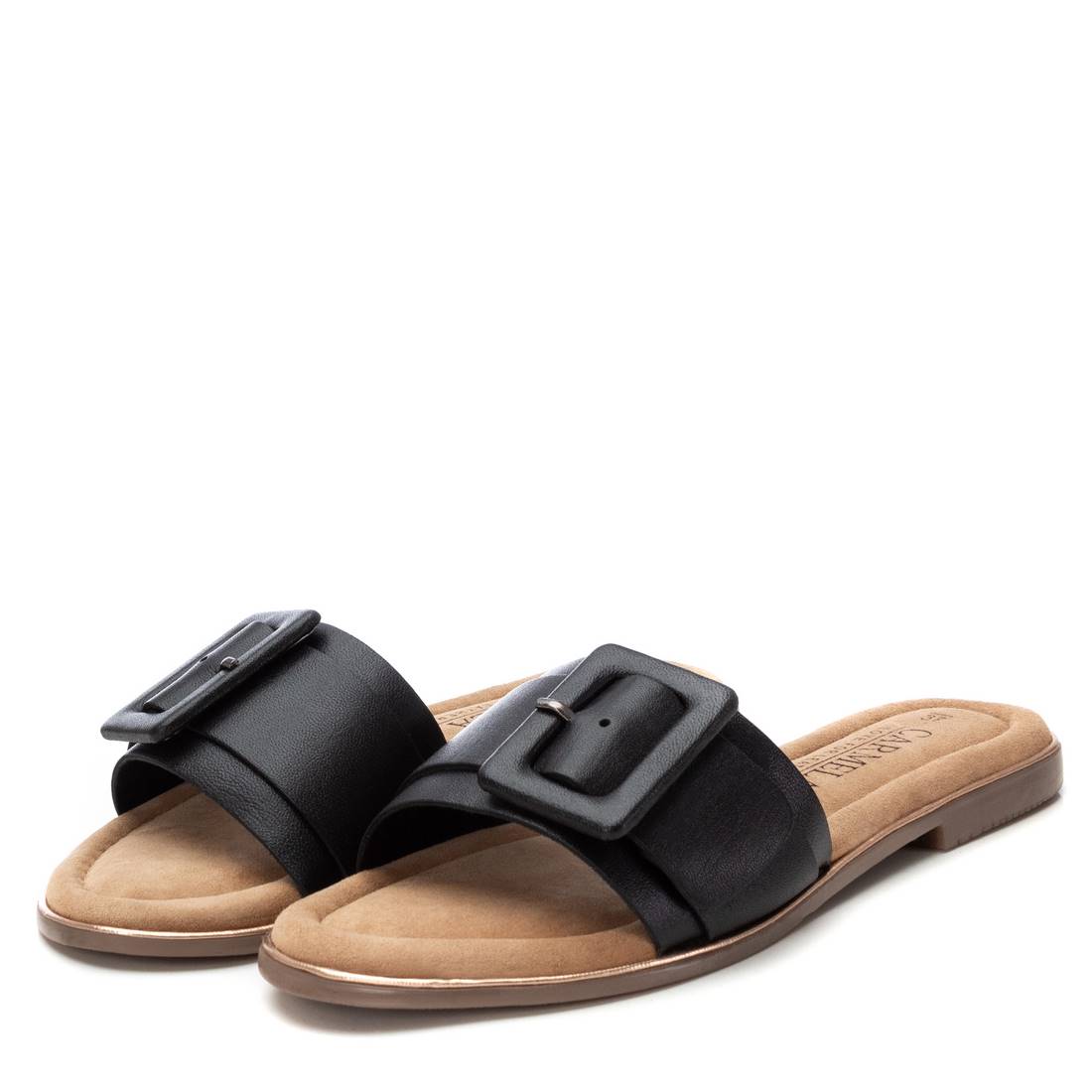 Carmela 16240601 mules cuir noir plats