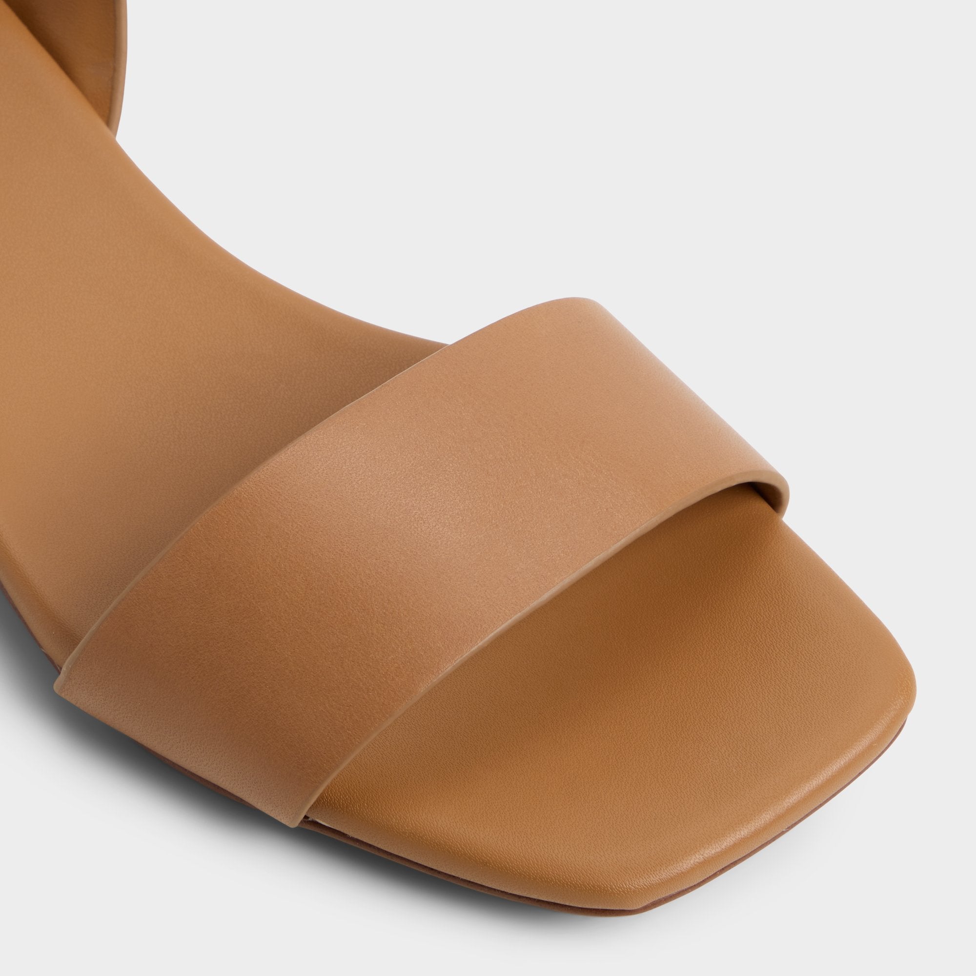 ALDO Dorenna sandales nude petit talon bloc
