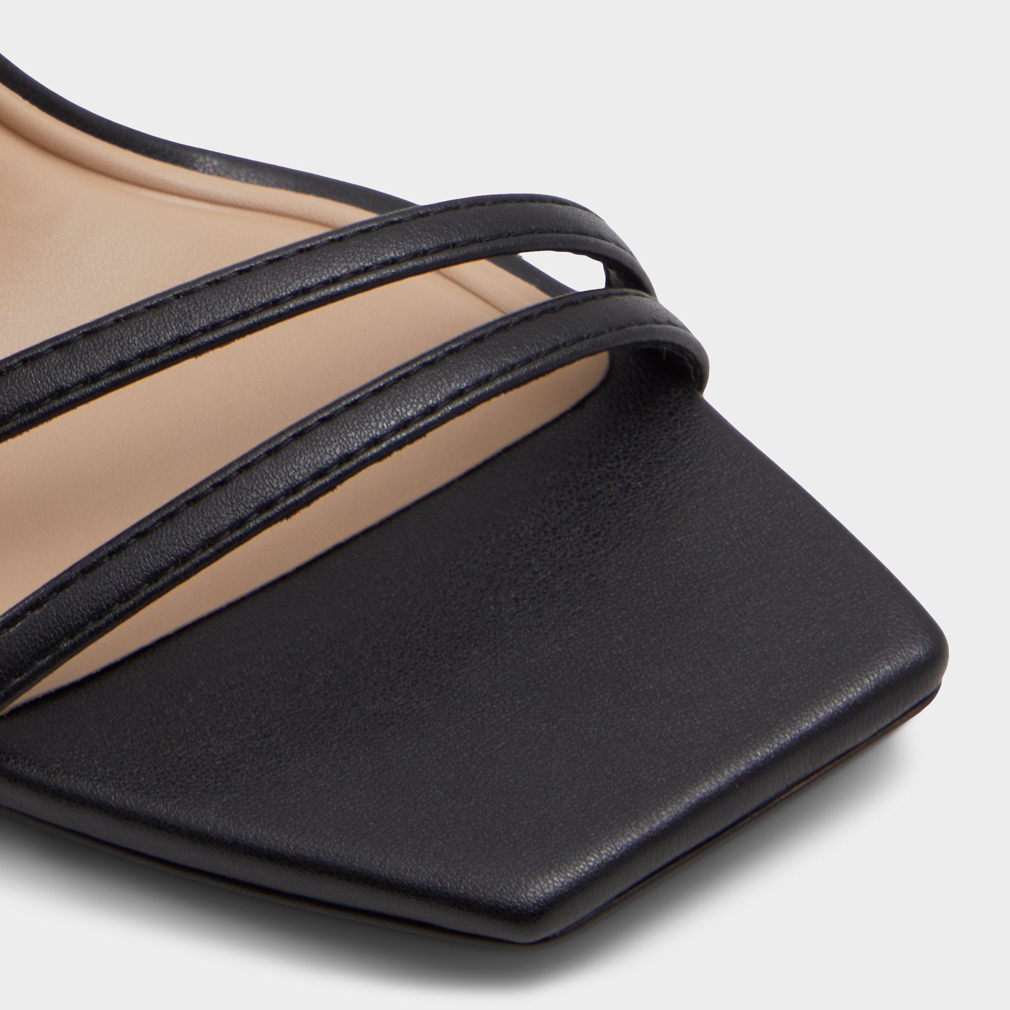 ALDO Phaedra sandales à talon noires à brides