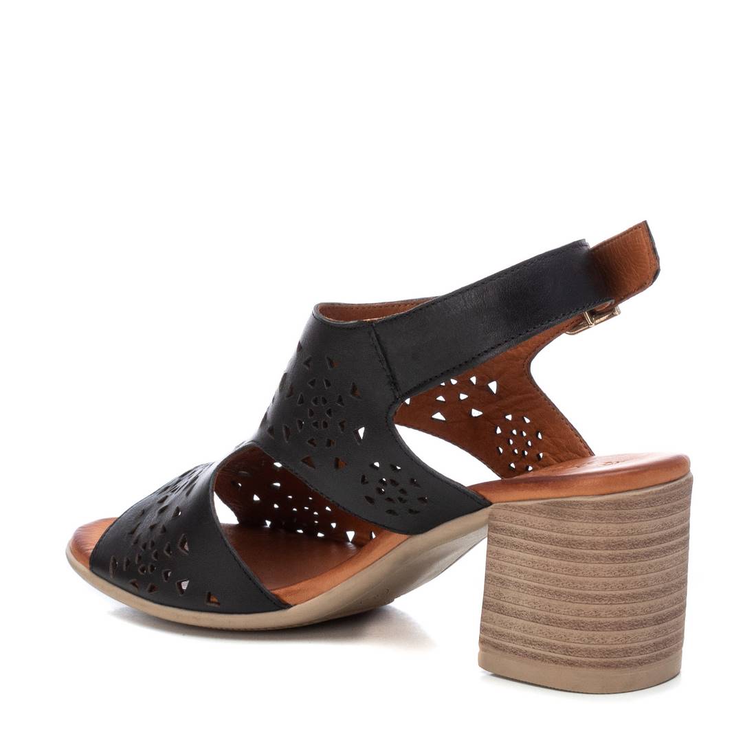 Carmela 16083902 sandales cuir noir talon 8 cm
