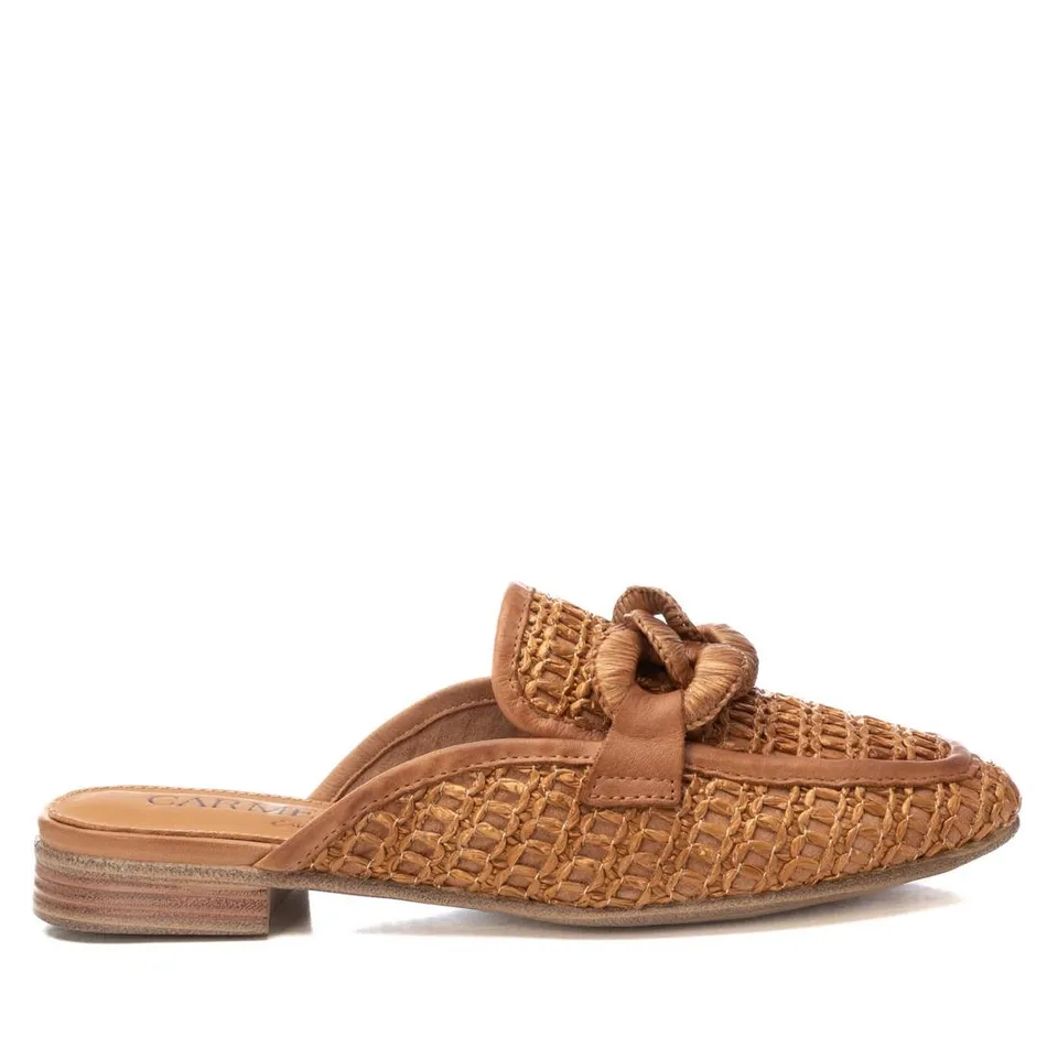 Carmela 16231101 Sabot camel ajouré talon bas