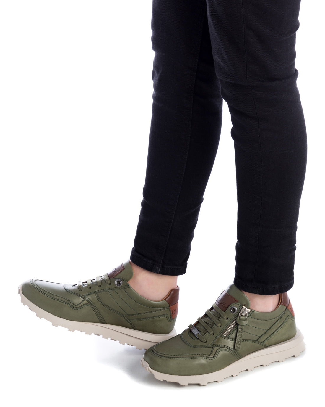 Carmela 16031604 basket verte cuir à zip