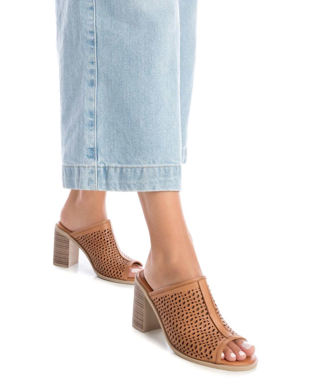 Carmela 16134701 sandales cuir marron talon 8 cm