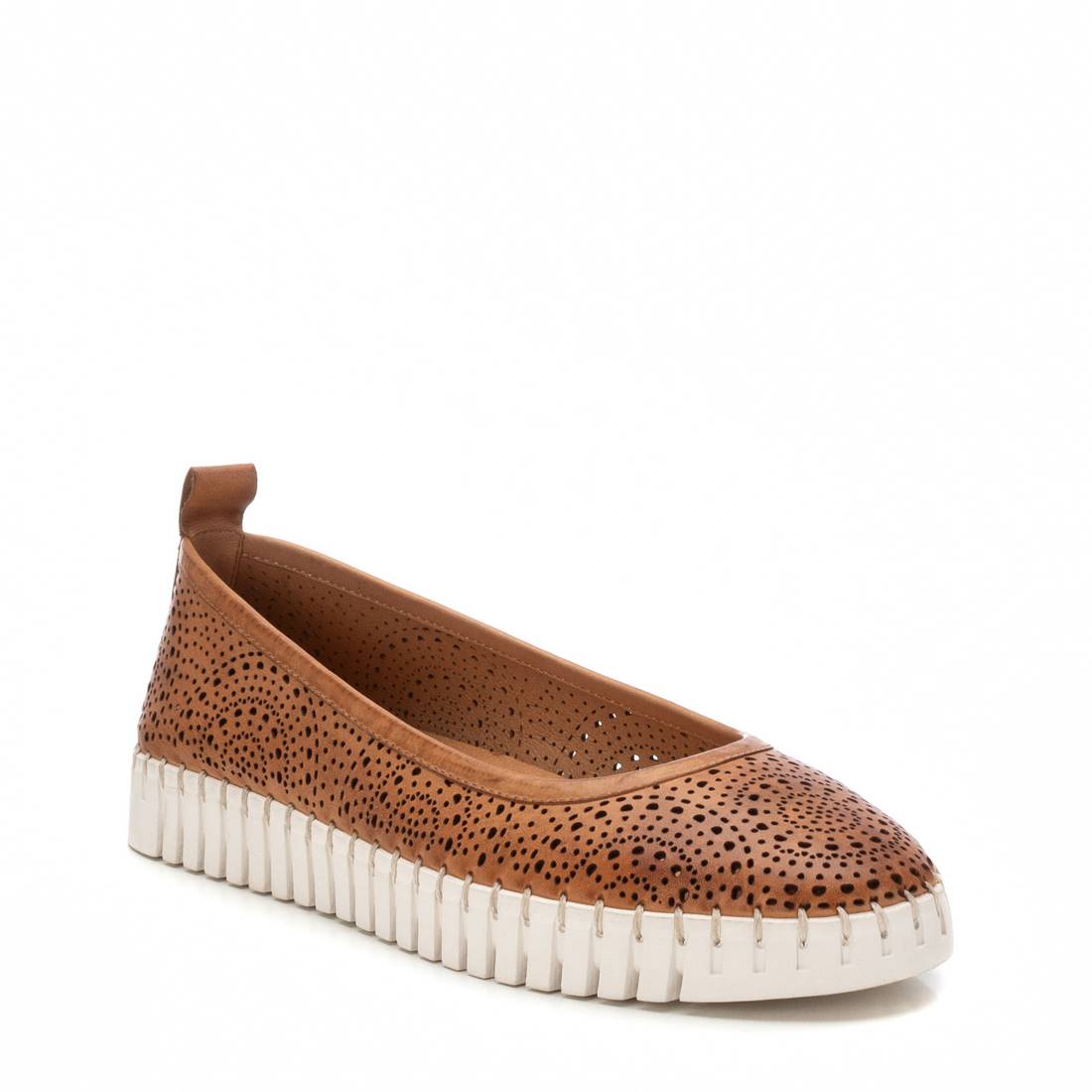 Carmela 16230203 ballerine cuir camel ajourée