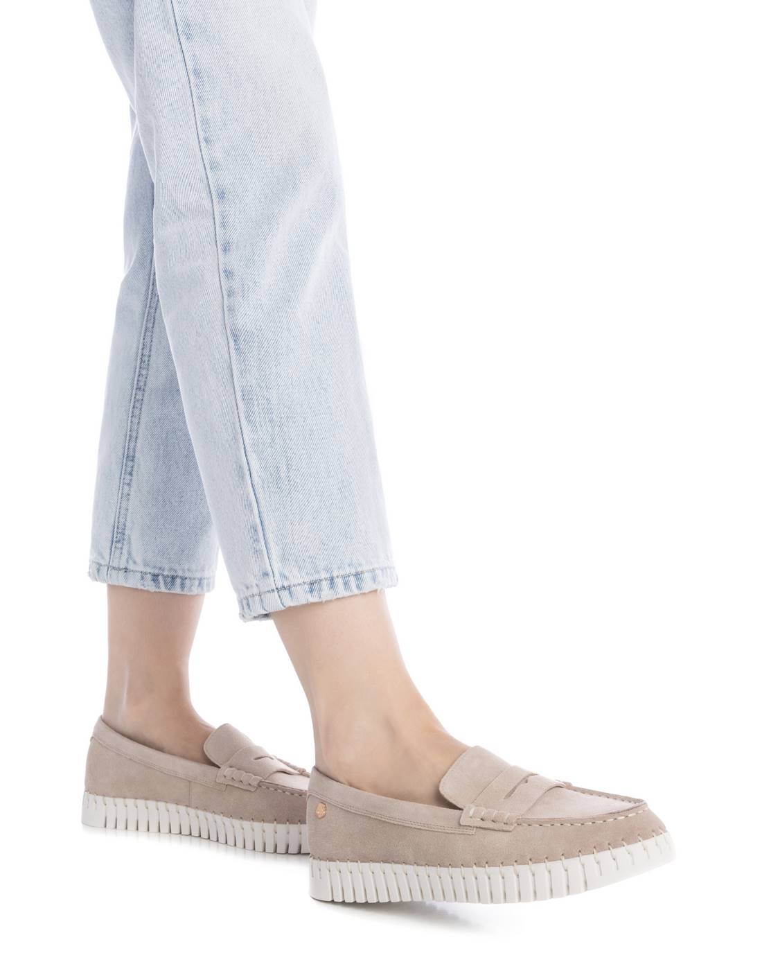 Carmela 16232402 mocassin cuir beige plat