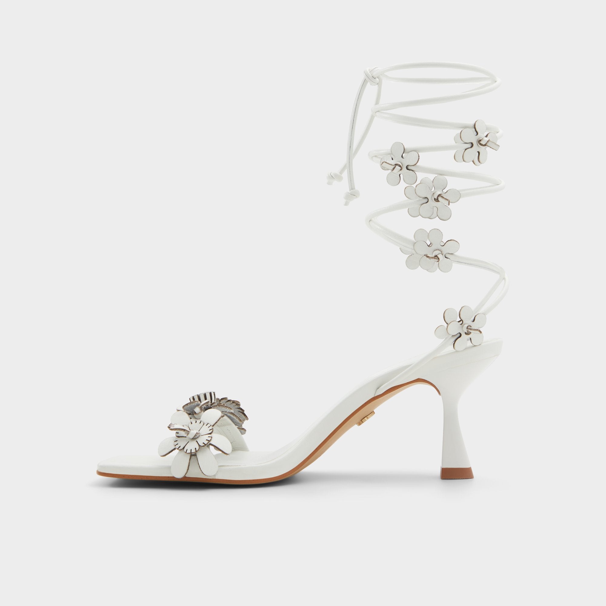 ALDO Fiorela sandales blanches talon brides