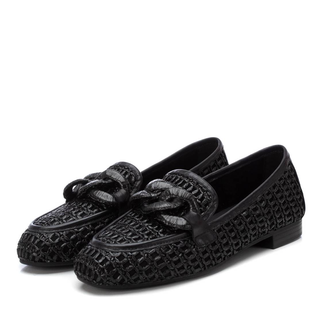 Carmela 16231603 mocassin femme noir ajouré
