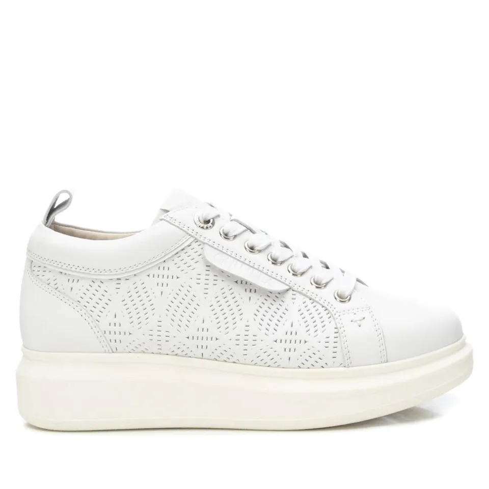 Carmela 16143803 baskets cuir blanc effet métallisé