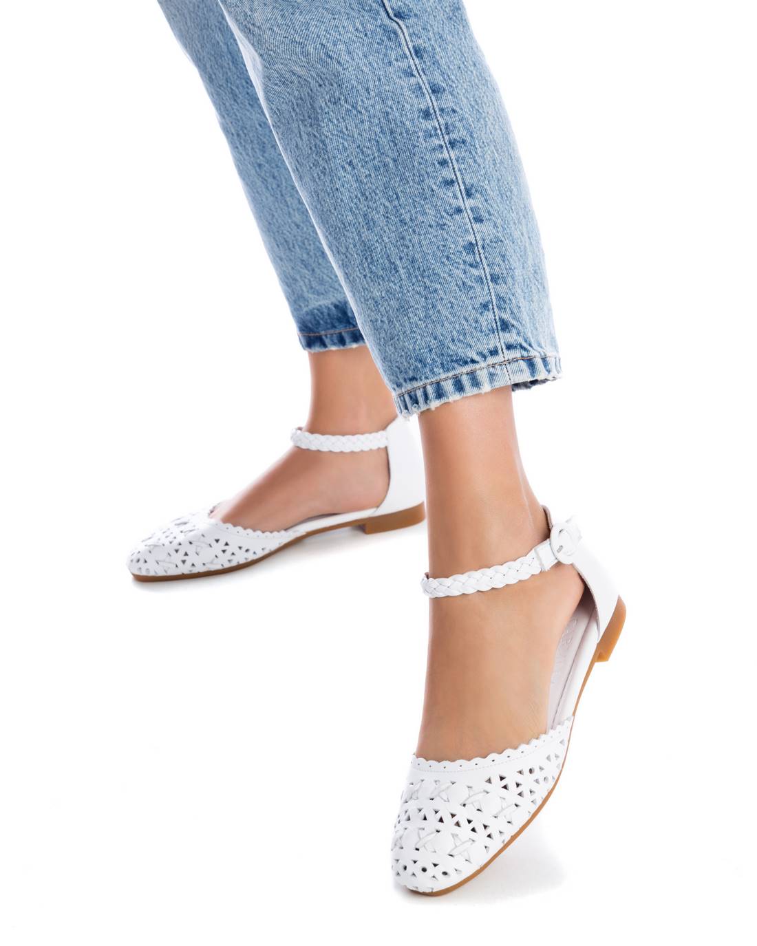 Carmela 16067101 ballerines cuir blanc ajouré