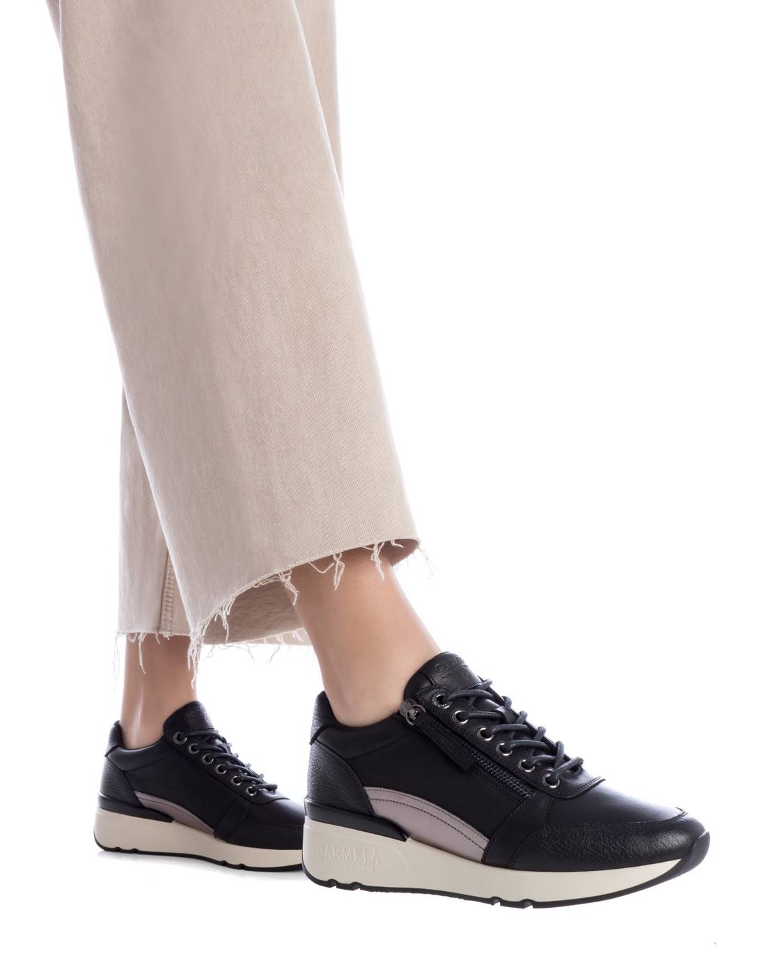 Carmela 16085003 sneakers cuir noir à zip