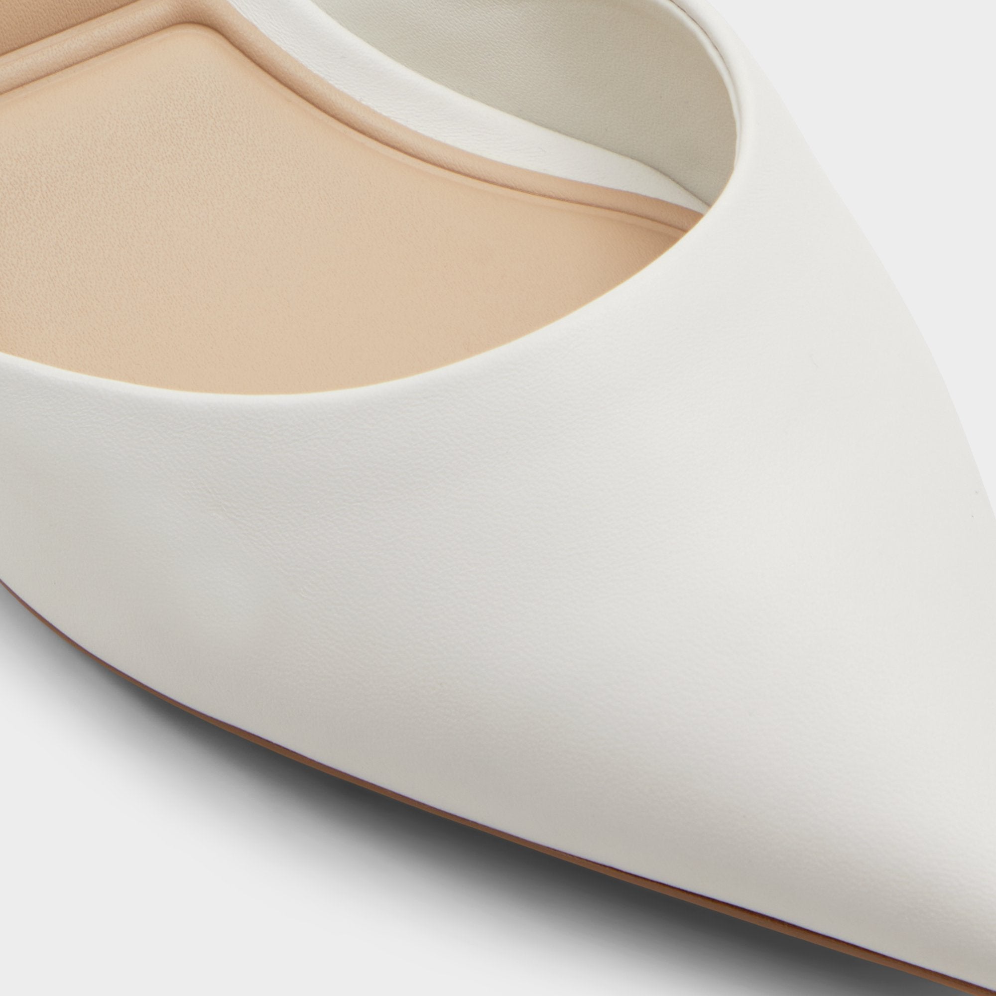 ALDO Uneral escarpin d'orsay talon bloc blanc