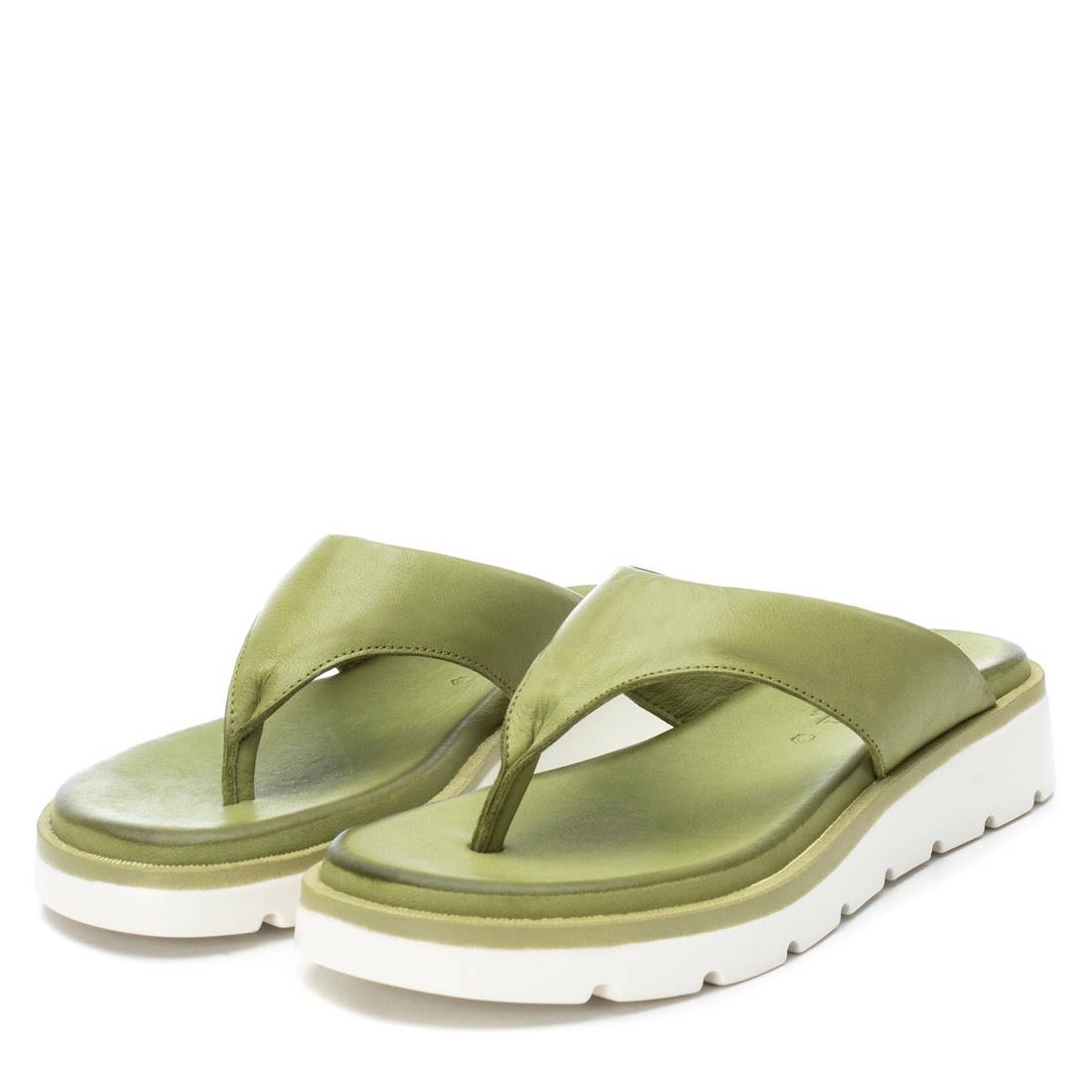 Carmela 16082801 sandale plate cuir verte