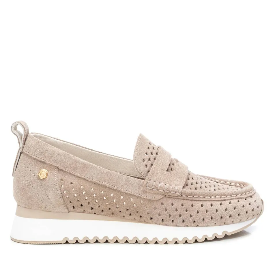 Carmela 16134602 mocassins femme blanc daim perforé