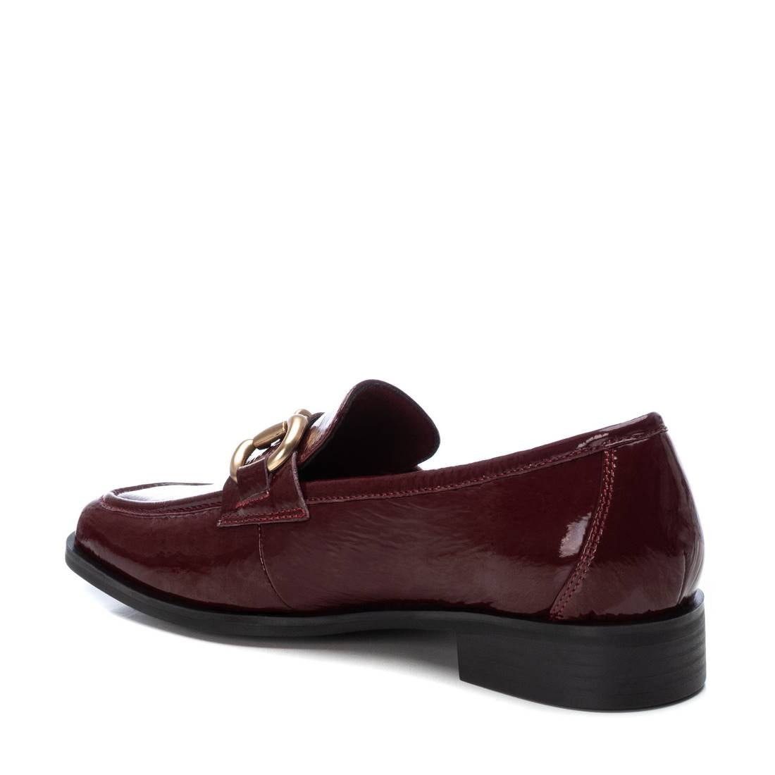Carmela 16114902 Mocassins Femme Rouge Verni Plat