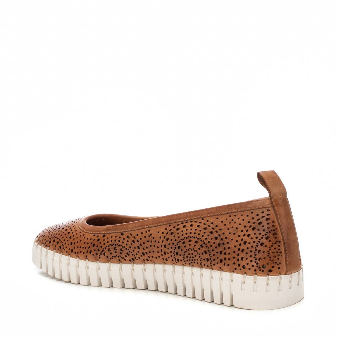 Carmela 16230203 ballerine cuir camel ajourée