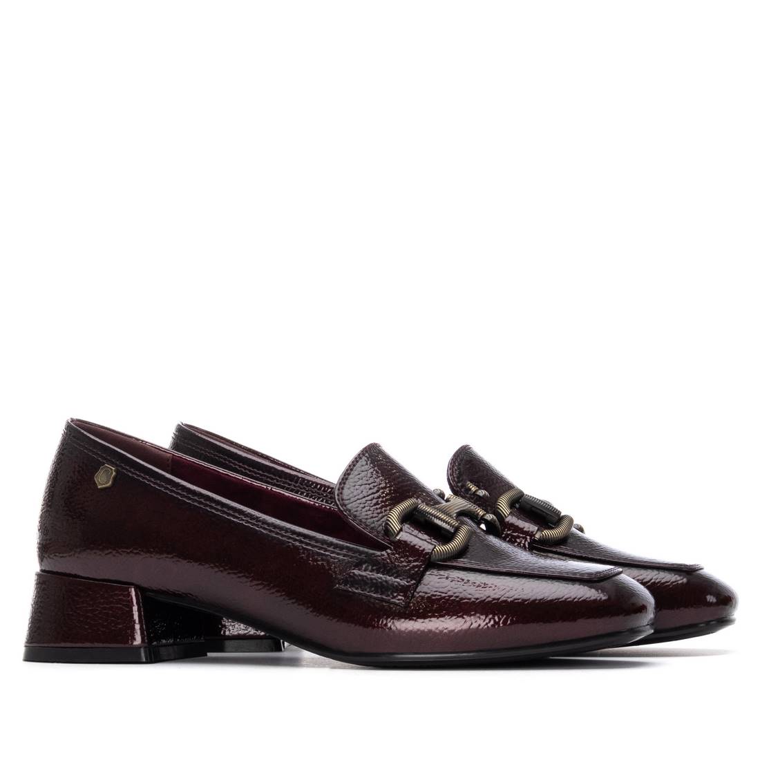 Carmela 16253903 mocassin femme bordeaux chaîne