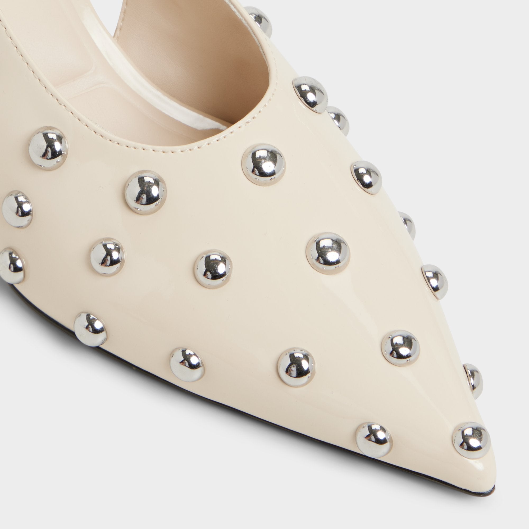ALDO Naiarah sandales talon verni clous argent