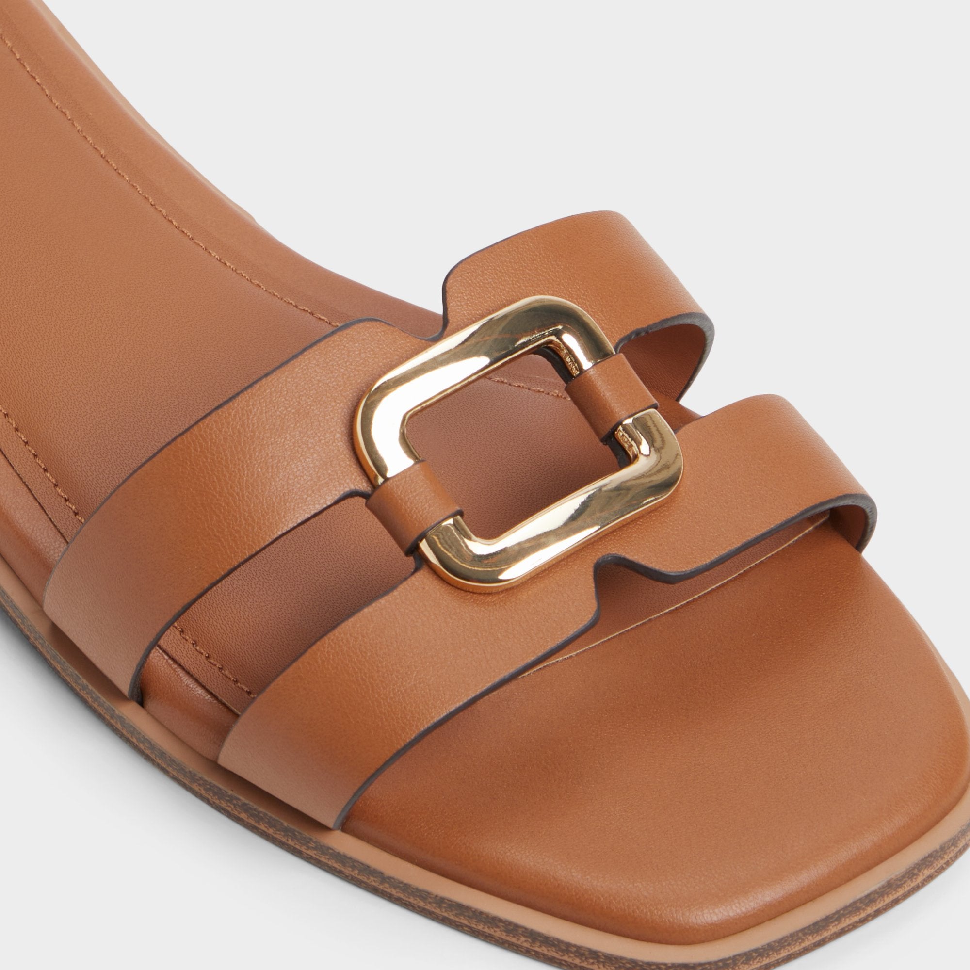 Aldo Vok sandales plates marron bride casual