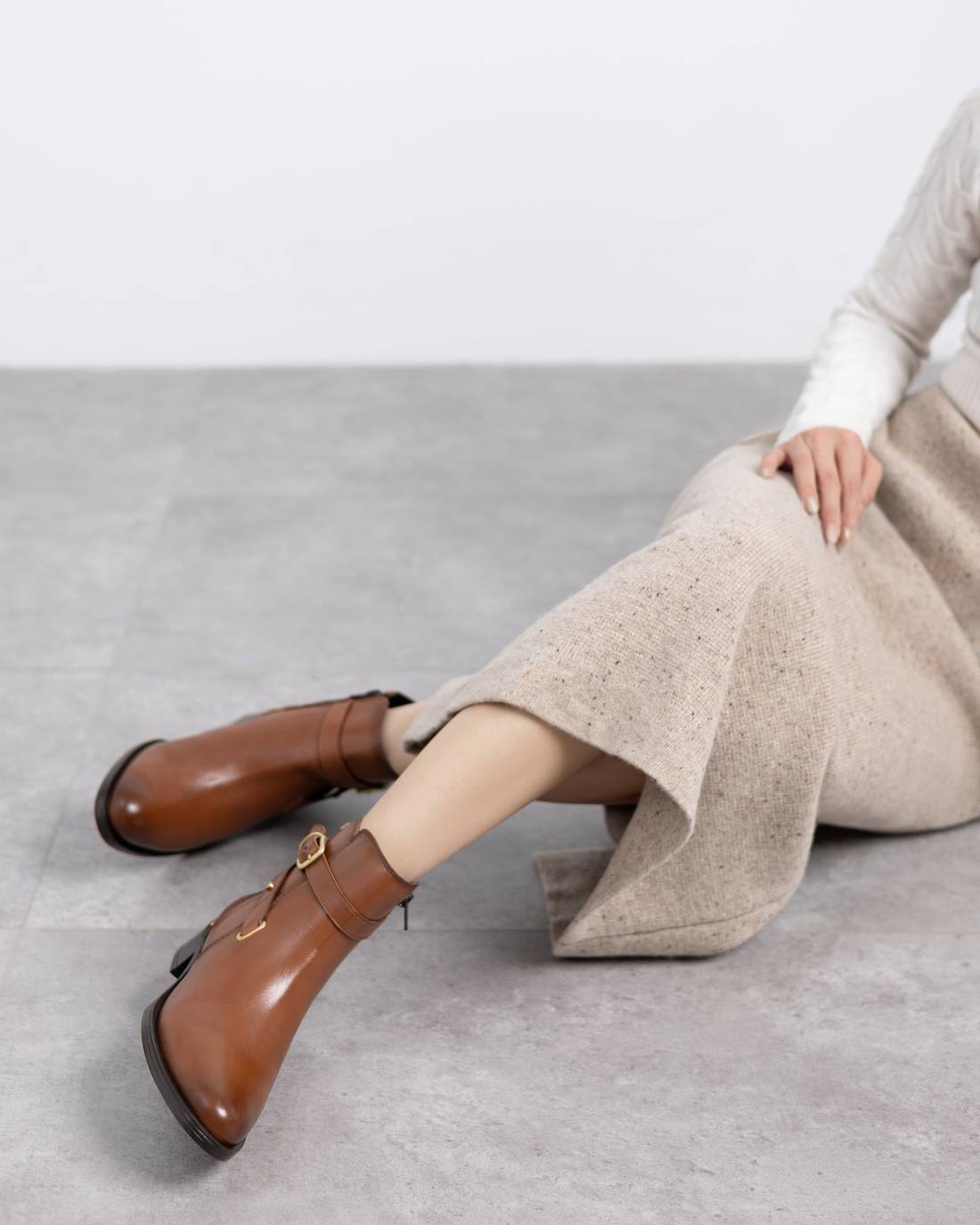 Carmela 16247502 bottines cuir camel boucle
