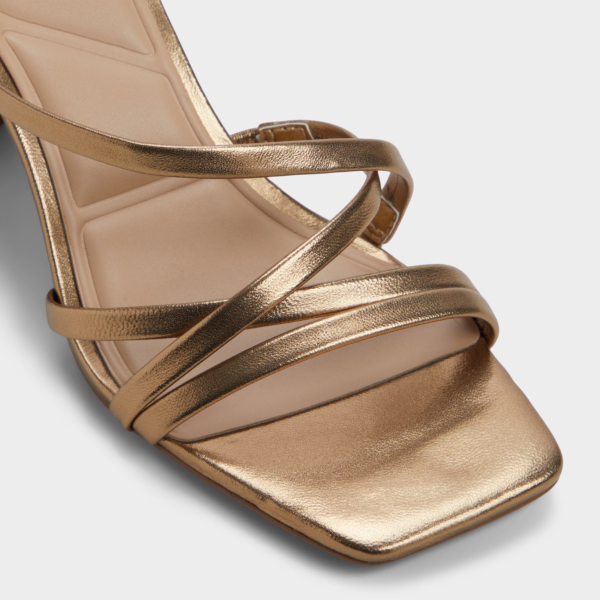 ALDO Esther sandales dorées femme talon bloc