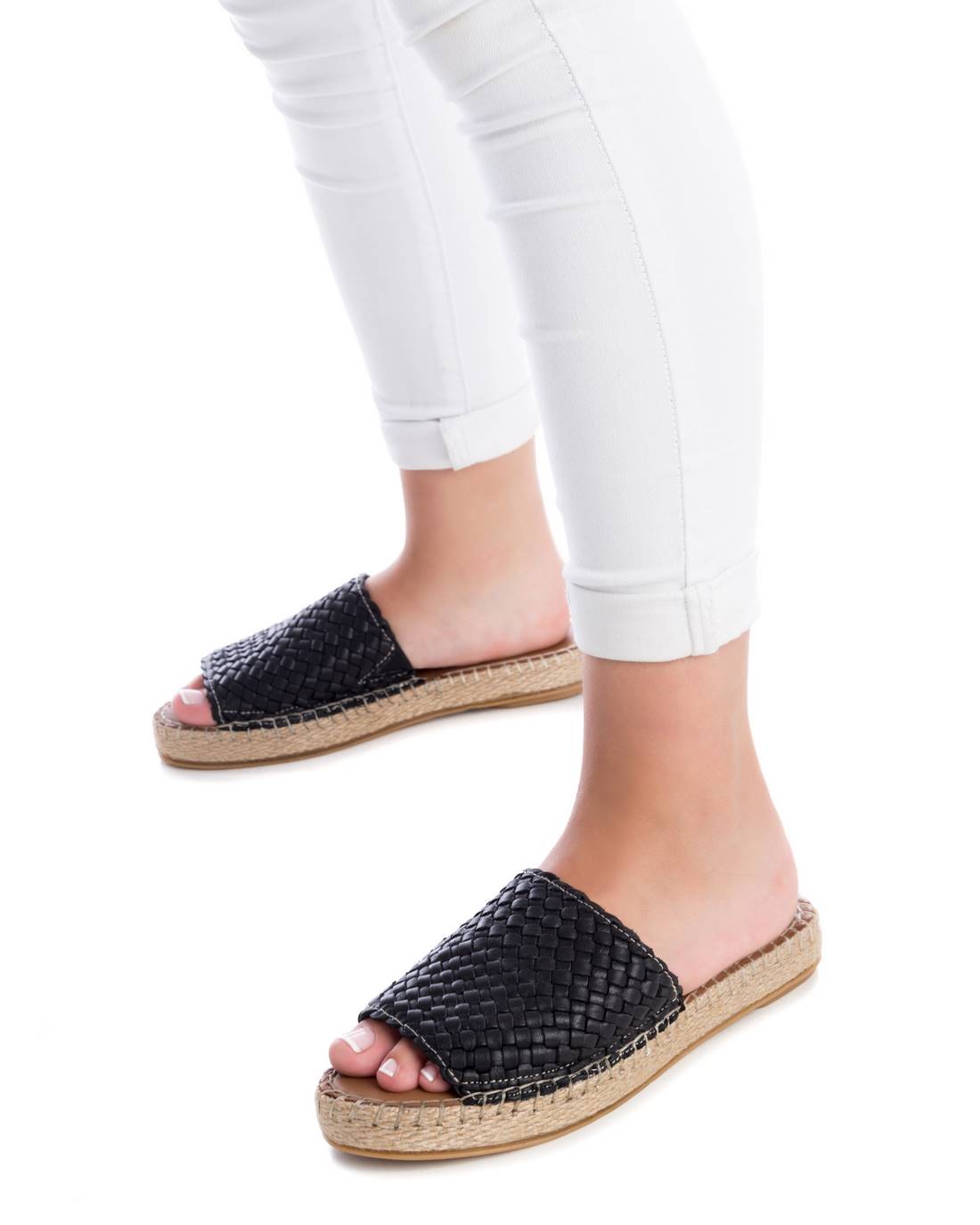 Carmela 16048705 sandale cuir noir tressée compensée