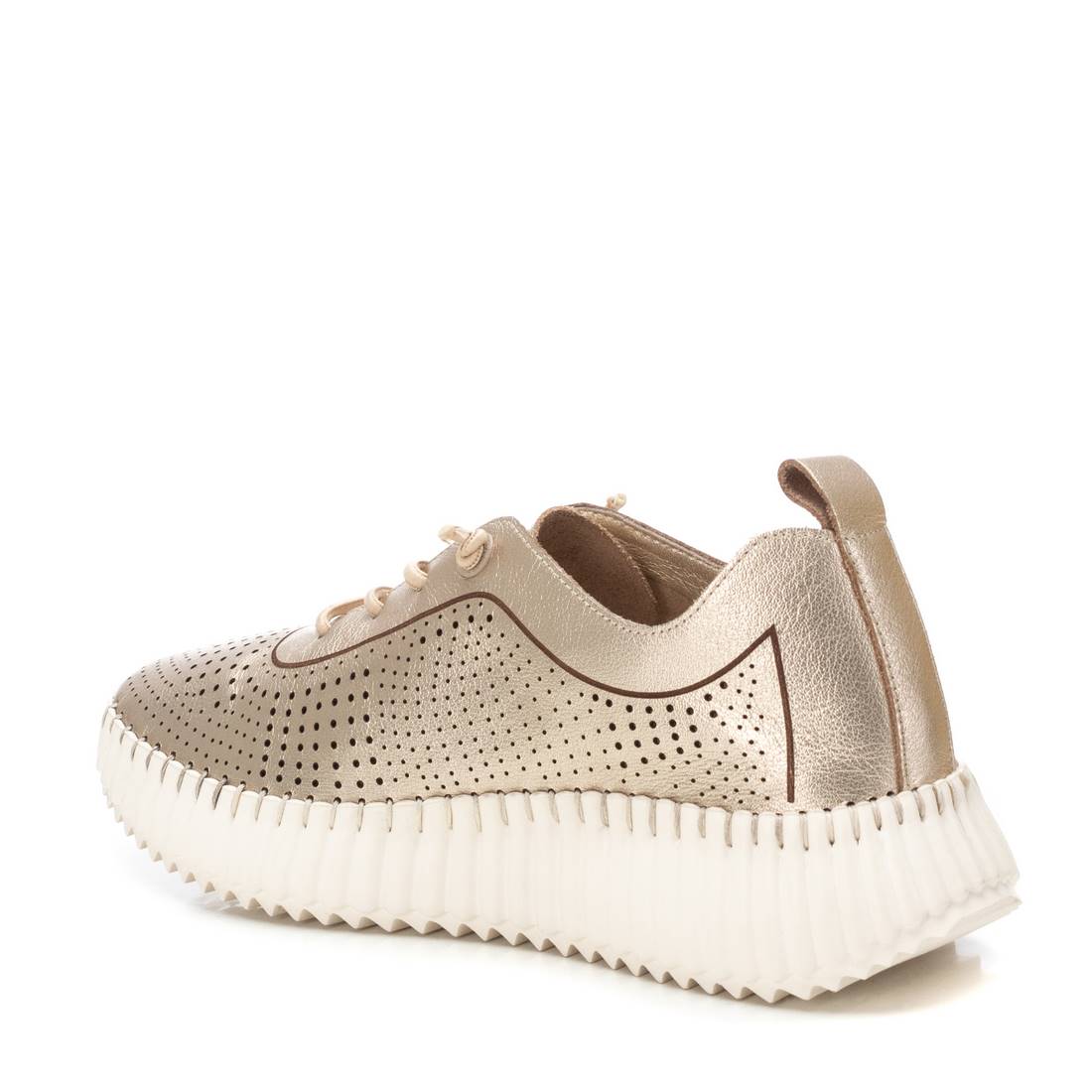 Carmela 16236905 baskets cuir doré à lacets