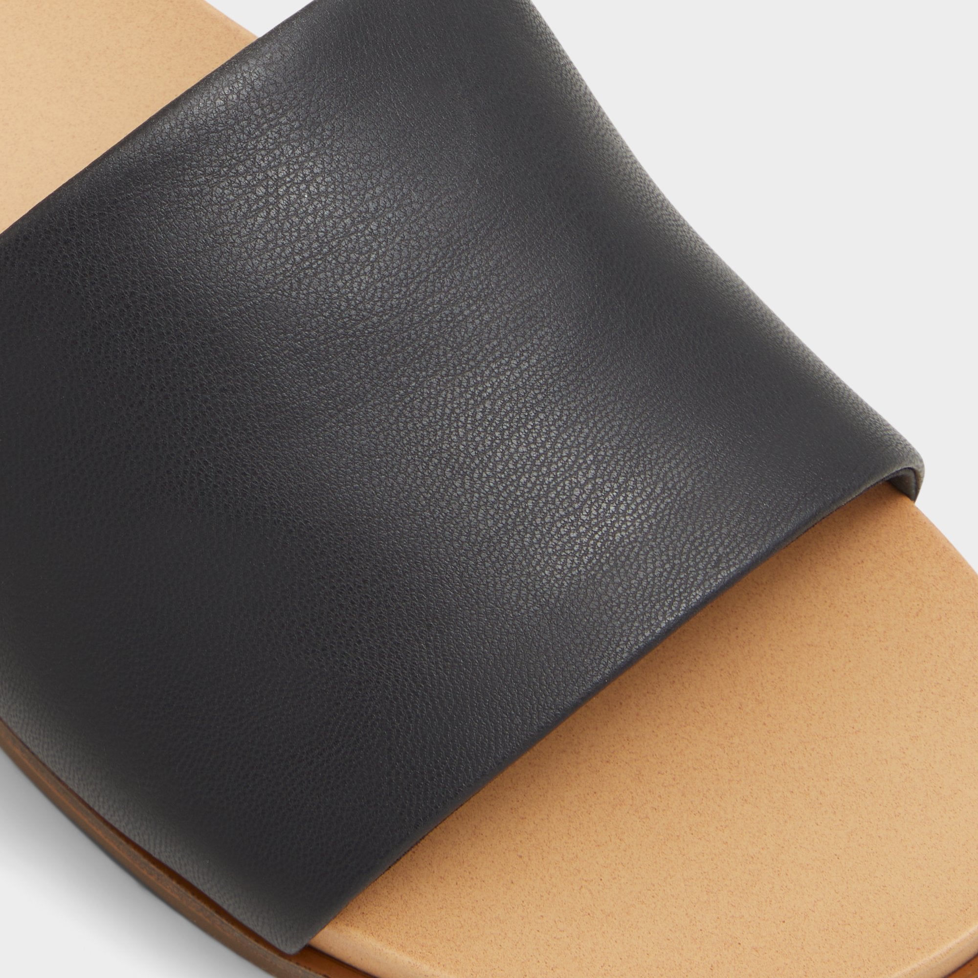 ALDO Elina claquettes plates faciles