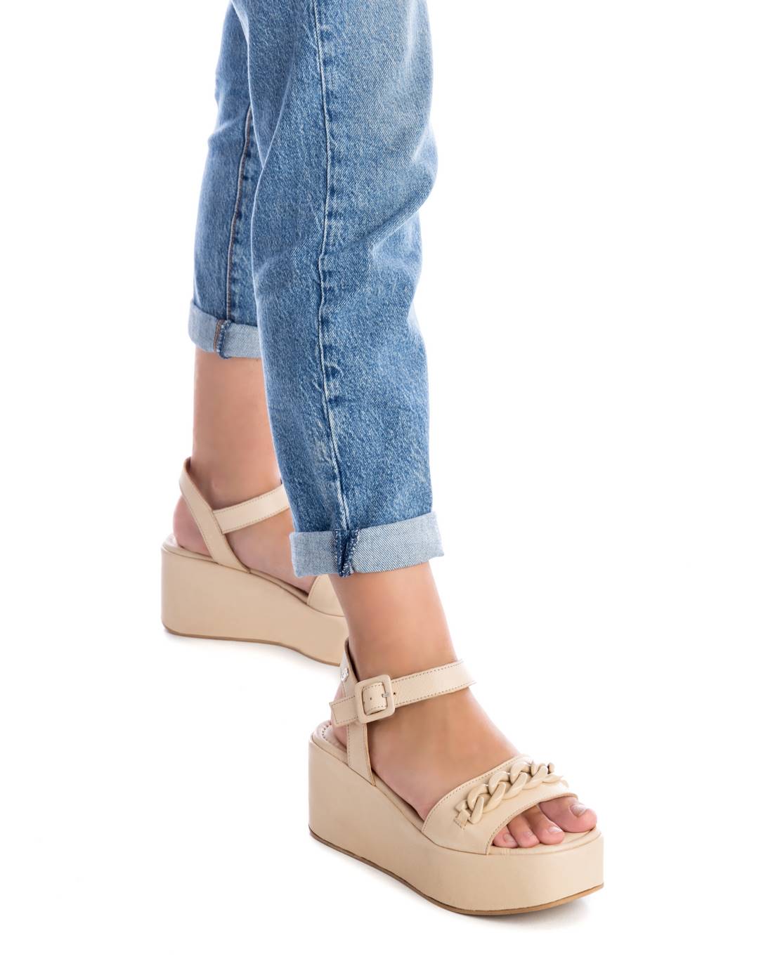 Carmela 16076901 sandales cuir marron compensées