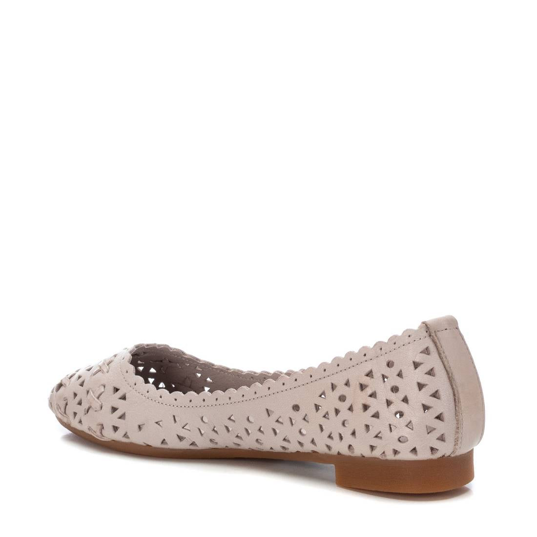 Carmela 16067301 ballerine femme cuir blanc ajourée