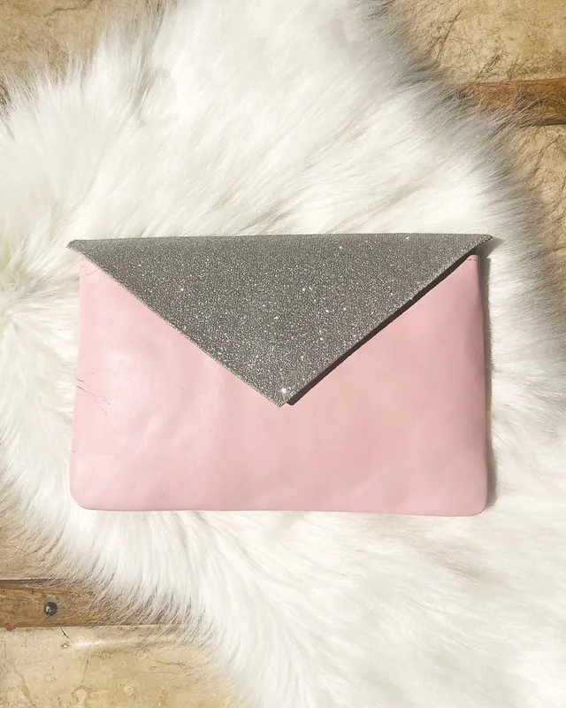 Dessine Moi Un Soulier Enveloppe pochette vieux rose argent