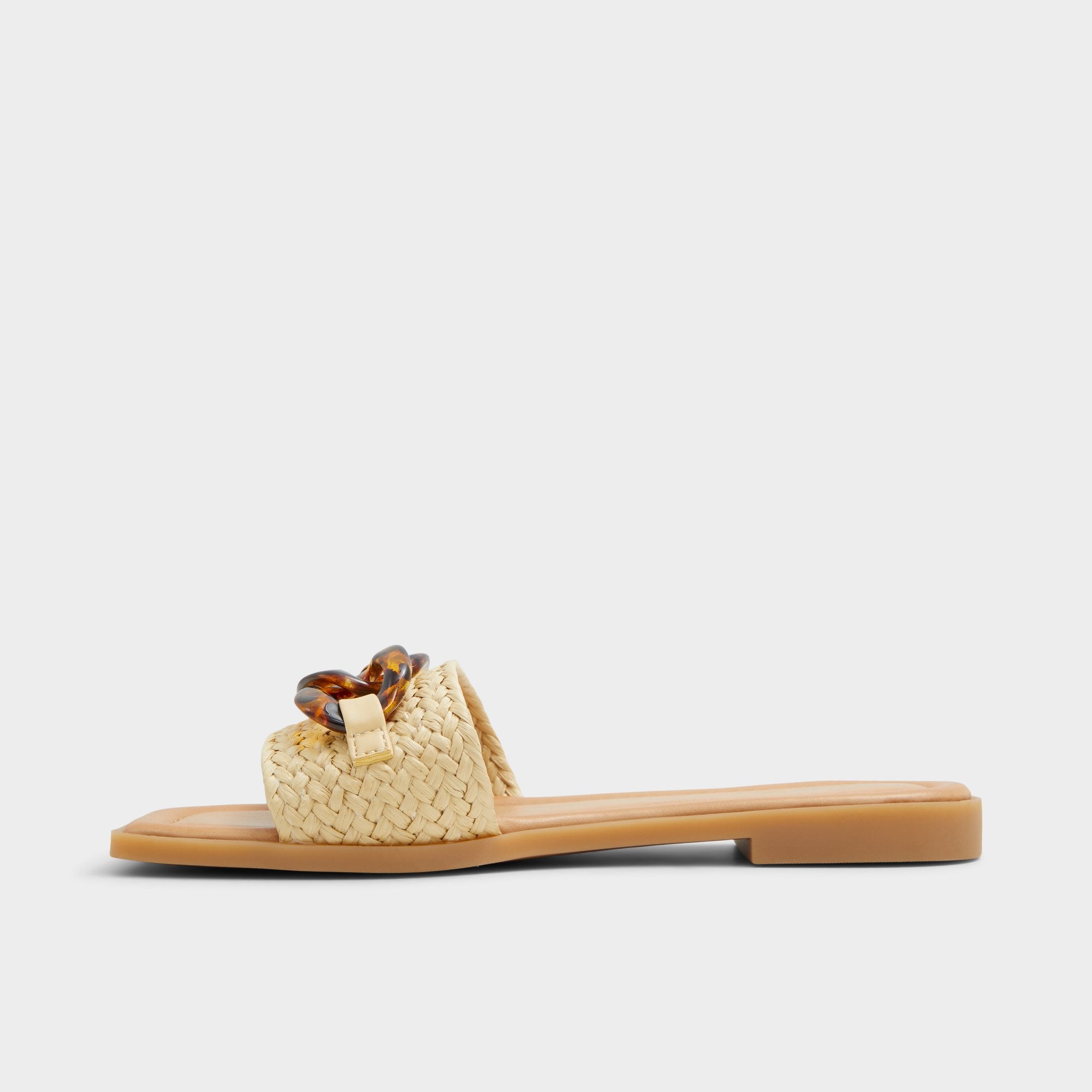 ALDO Ezie mules raphia plates plage