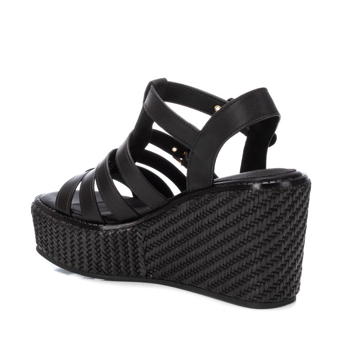 Carmela 16138804 sandales cuir noir compensées
