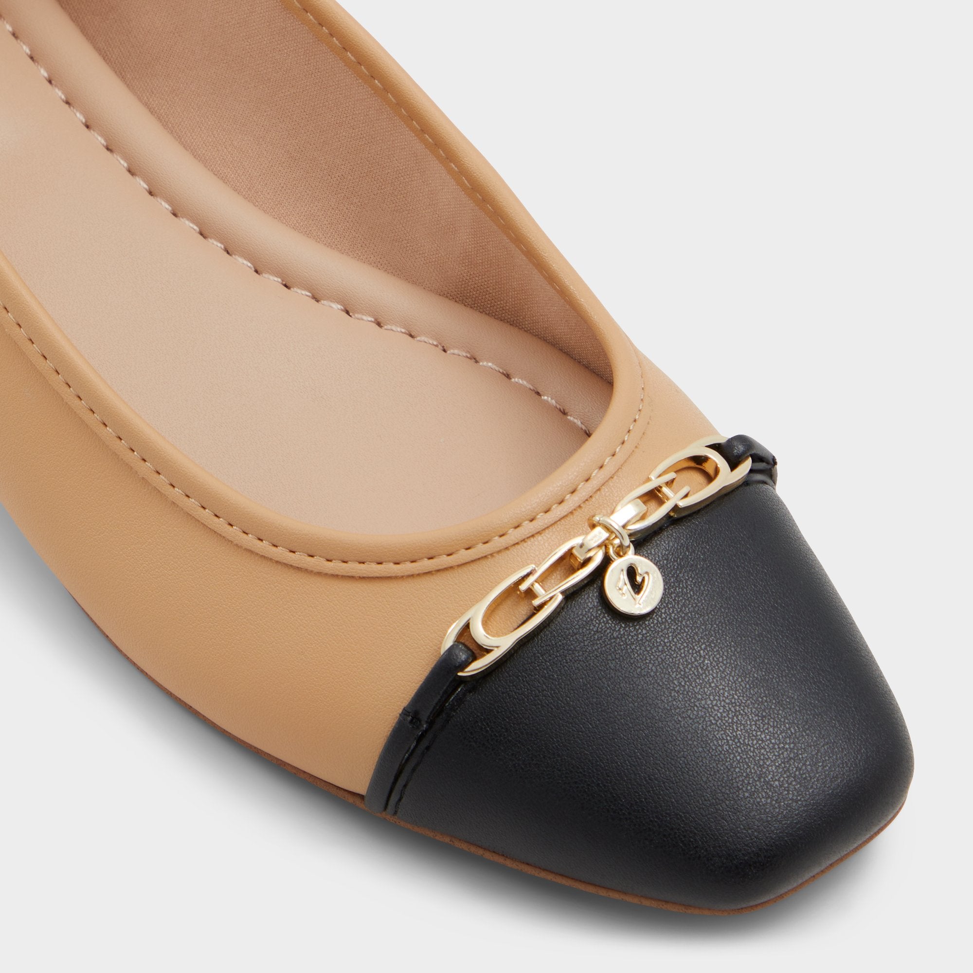 ALDO Lalateriel ballerines femme détail métal