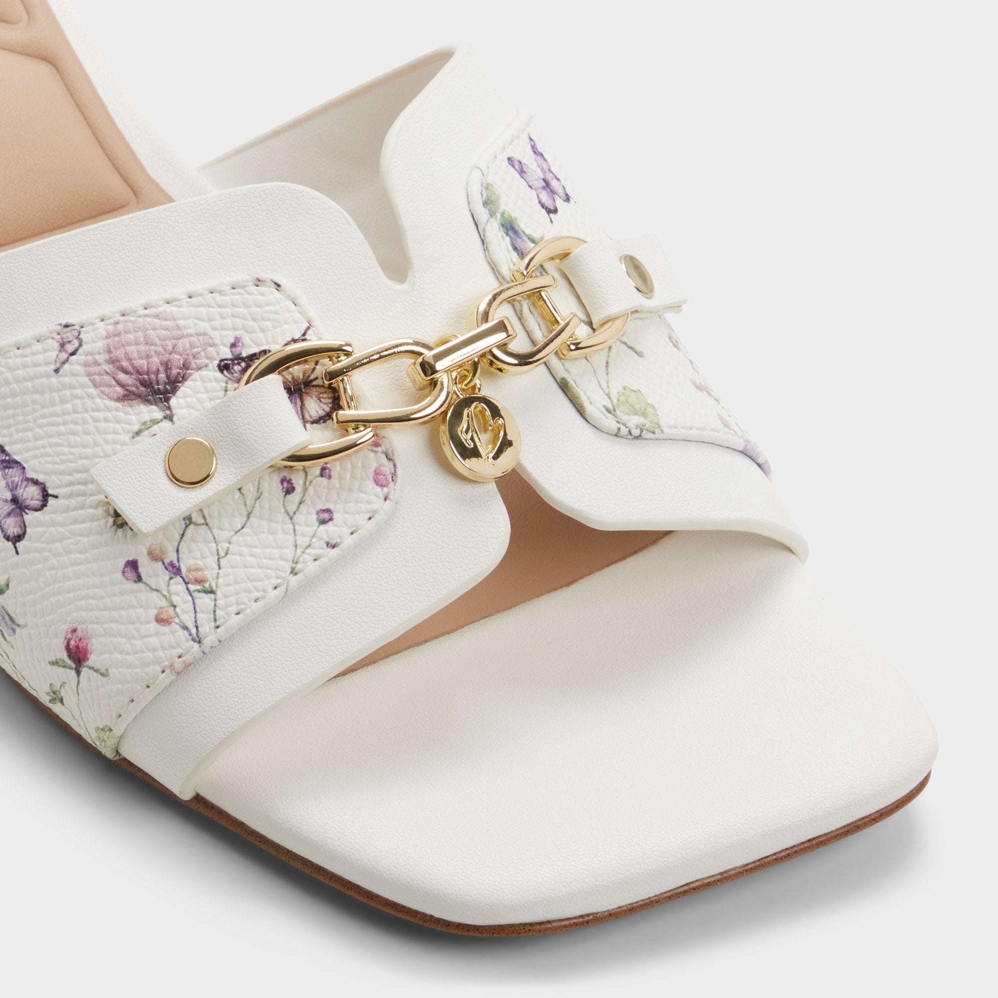 ALDO Annamassi escarpins femme blancs