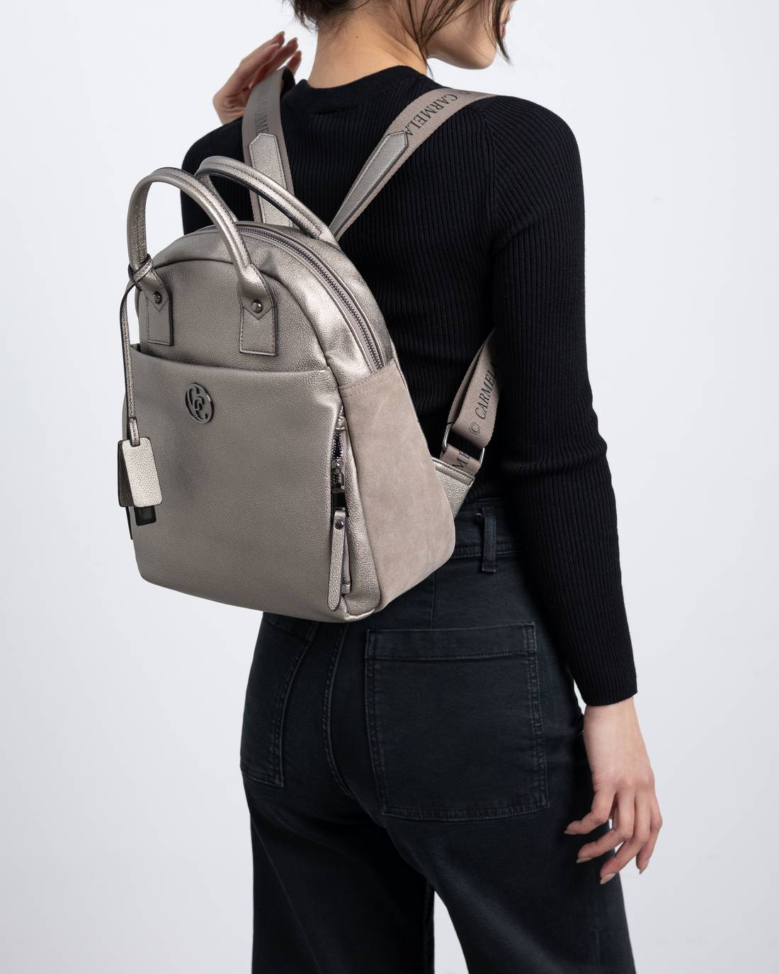 Carmela 18616403 sac à dos femme gris 33 cm simili