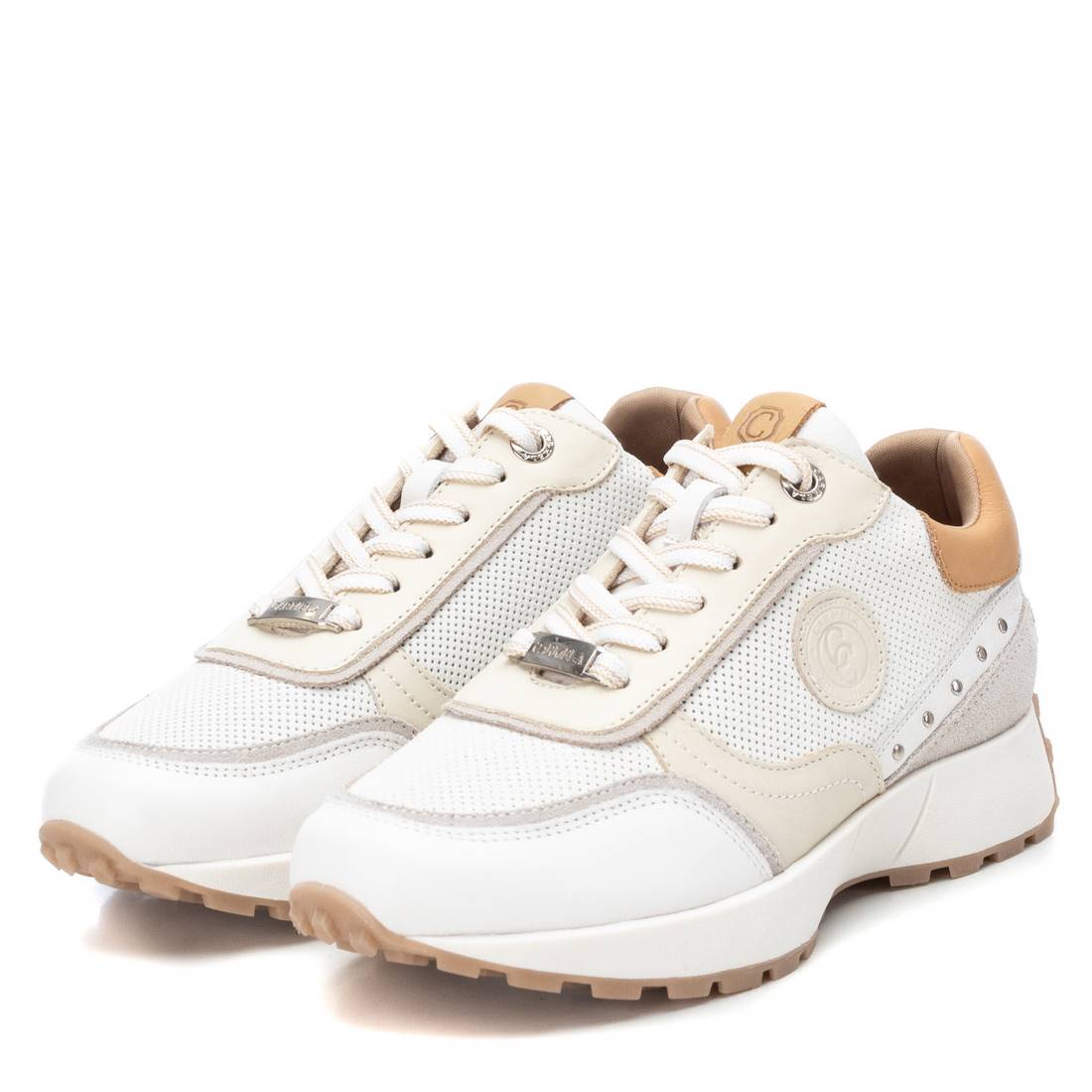 Carmela 16069902 basket cuir blanc clous pointure 35-41