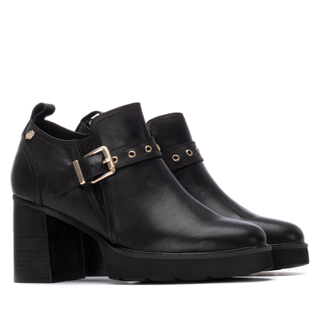Carmela 16270401 chaussures talon noir cuir zip