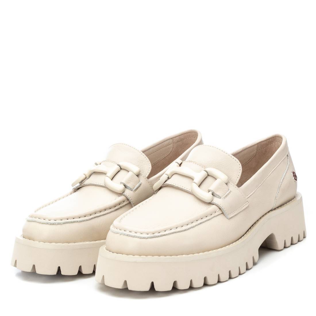 Carmela 16068905 mocassin cuir blanc semelle crantée