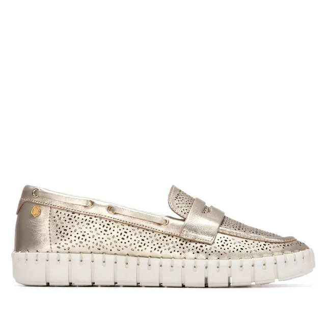 Carmela 16321204 mocassins femme or cuir ajouré