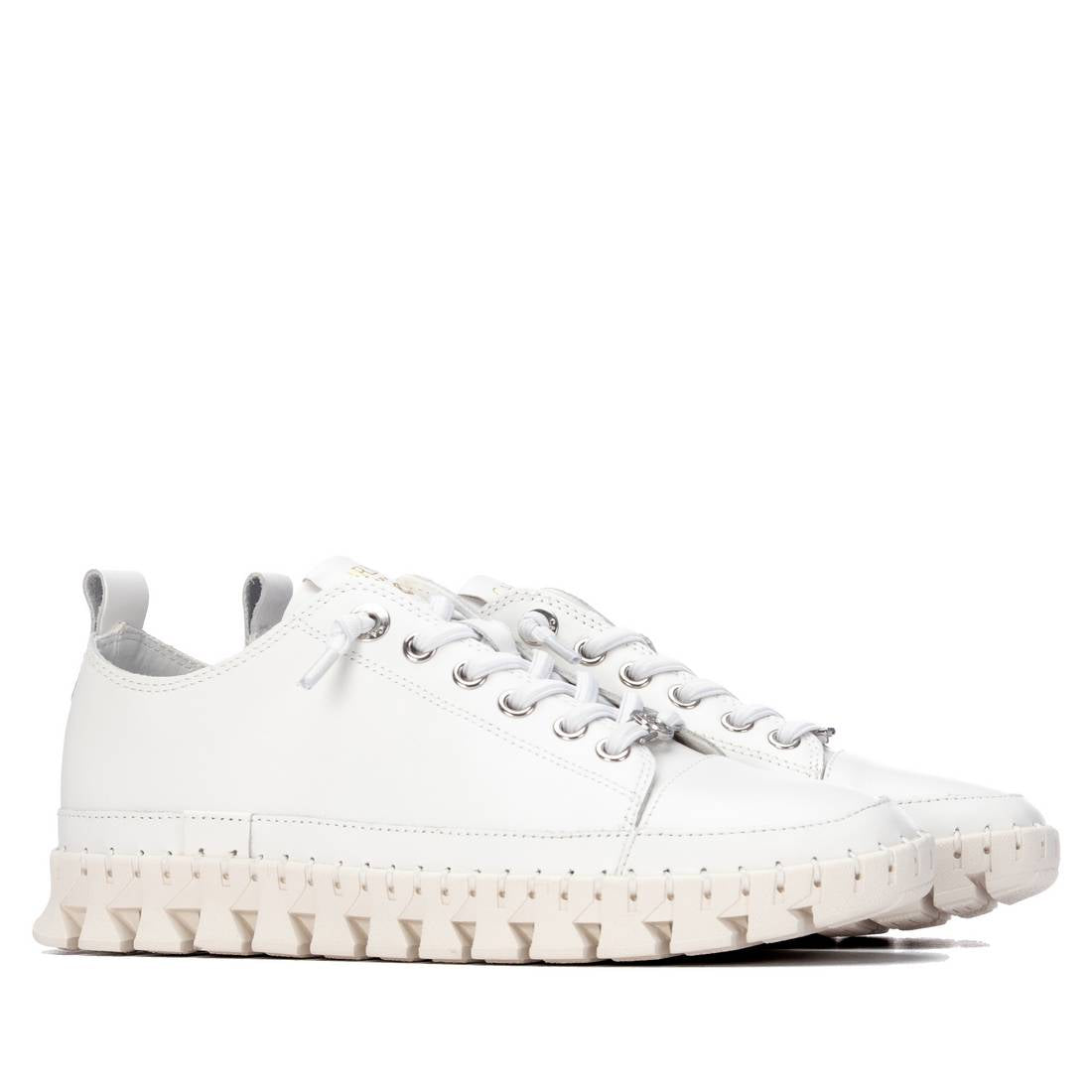 Carmela 16310508 sneakers femme blanc cuir clous
