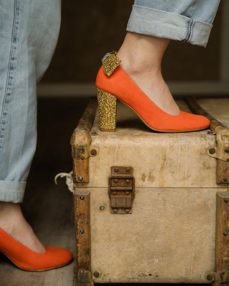 Dessine Moi Un Soulier Escarpin bout rond velours orange fluo