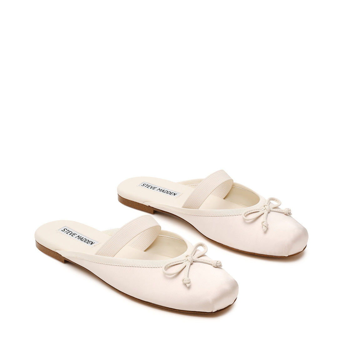 Steve Madden Cutesy ballerines ivoire satin plates