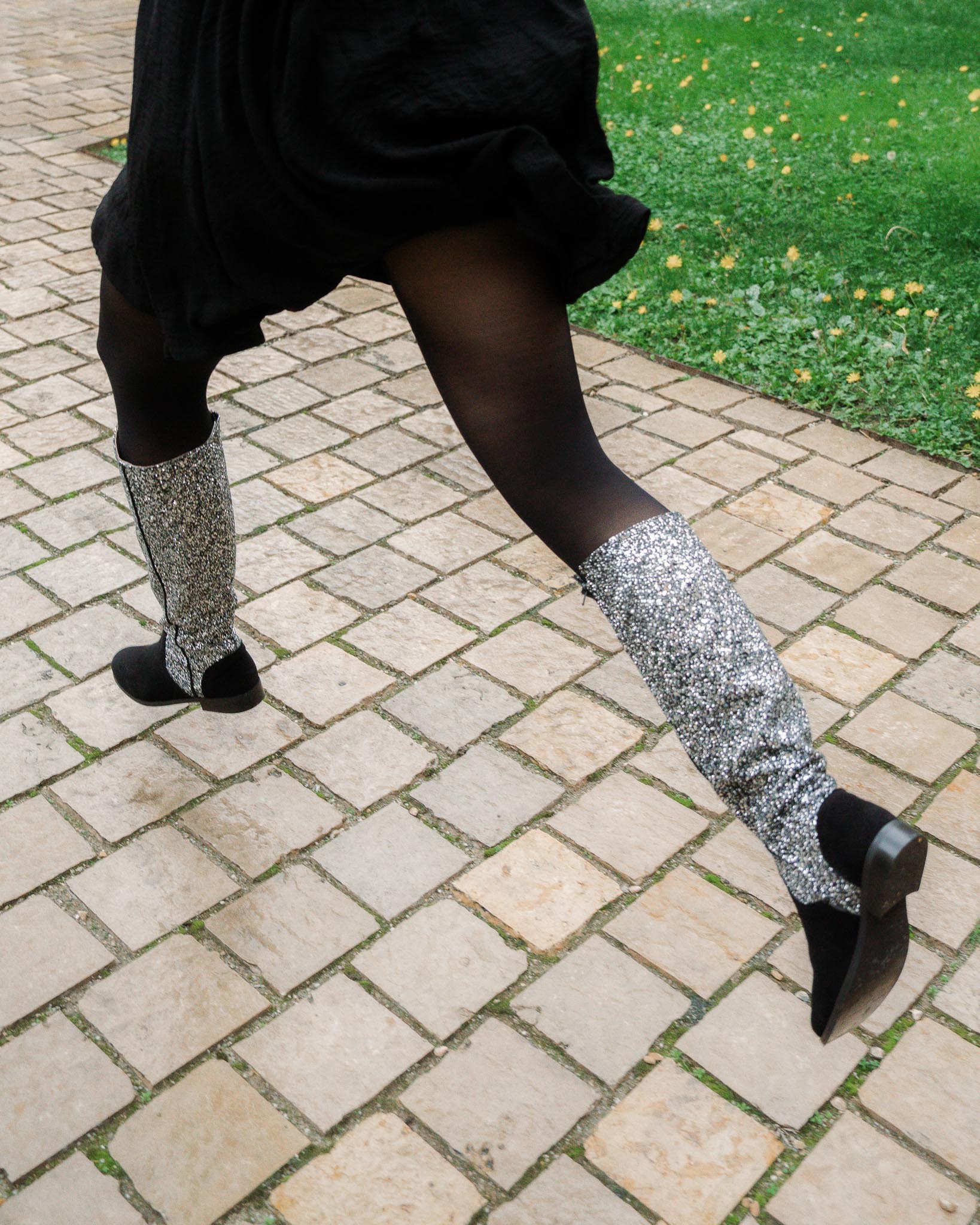 Dessine Moi Un Soulier bottes plates velours noir glitter chrome